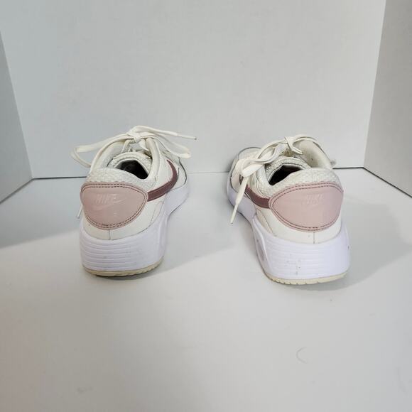 Women's Air Max SC Sz 8 White and Metallic Pink Active Casual Running Sneakers - Picture 4 of 7